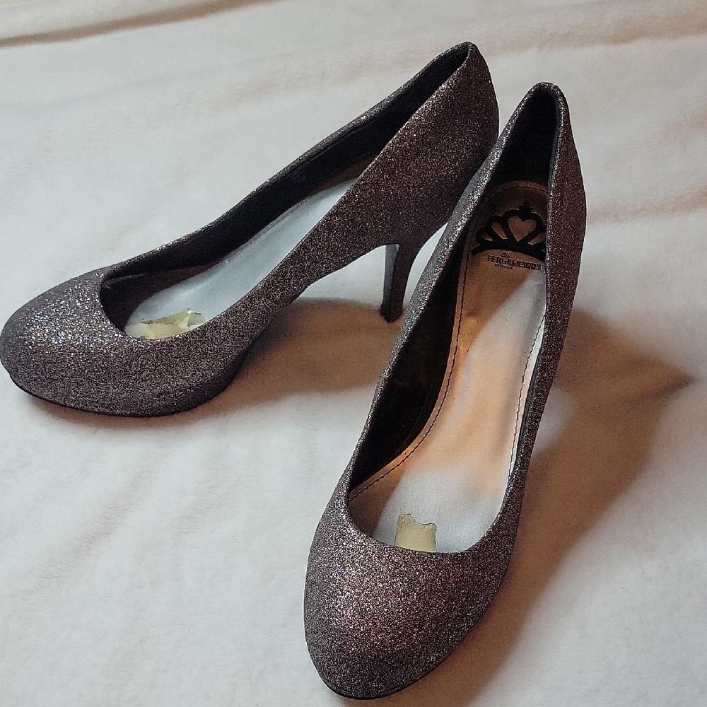 Shimmering Glitter Heels